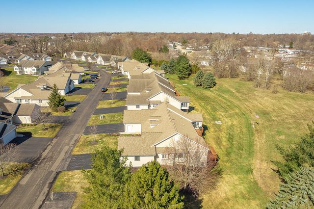 8905 N Clearwater Drive, Zeeland, MI 49464