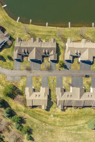 8905 N Clearwater Drive, Zeeland, MI 49464