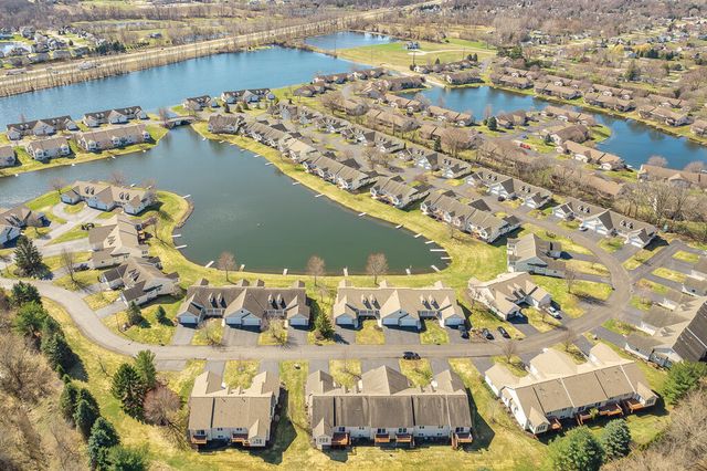 8905 N Clearwater Drive, Zeeland, MI 49464