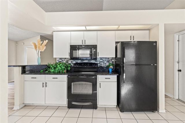 603 SAND RIDGE DRIVE, Valrico, FL 33594