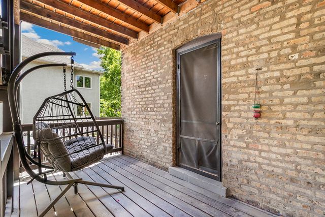 118 N Taylor Avenue 1, Oak Park, IL 60302