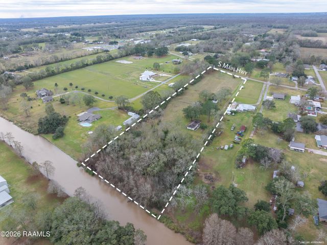 1311 S Main Street, Breaux Bridge, LA 70517