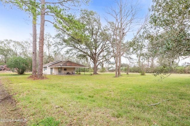 1311 S Main Street, Breaux Bridge, LA 70517