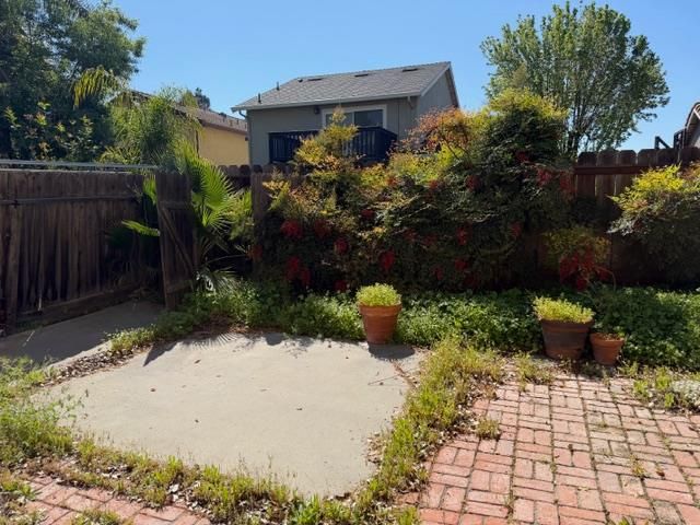 3816 Wilkesboro Ave, Modesto, CA 95357