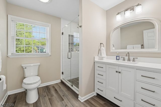 208 Wyoming St, Westfield Town, NJ 07090