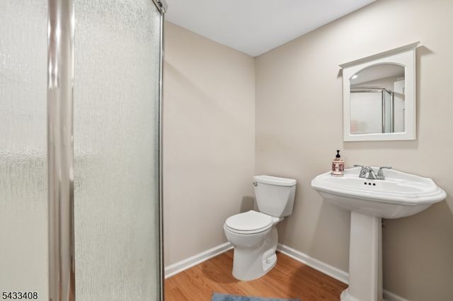208 Wyoming St, Westfield Town, NJ 07090