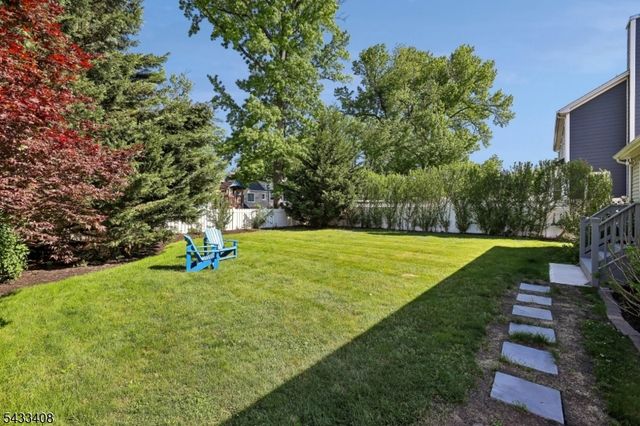 208 Wyoming St, Westfield Town, NJ 07090