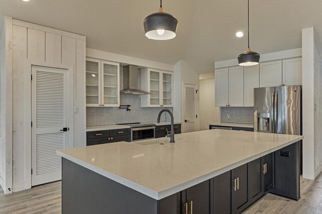 14696 Diamondhead S, Conroe, TX 77356