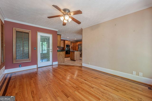 137 Broadwater Court, Waleska, GA 30183