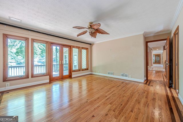 137 Broadwater Court, Waleska, GA 30183