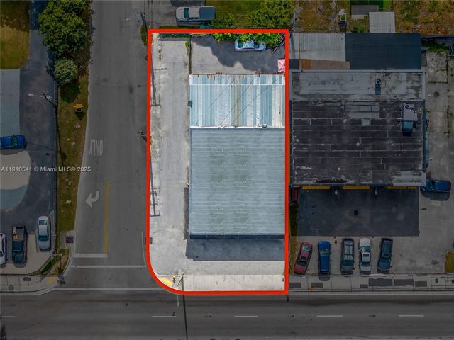 3000 NW 79th St, Miami, FL 33147