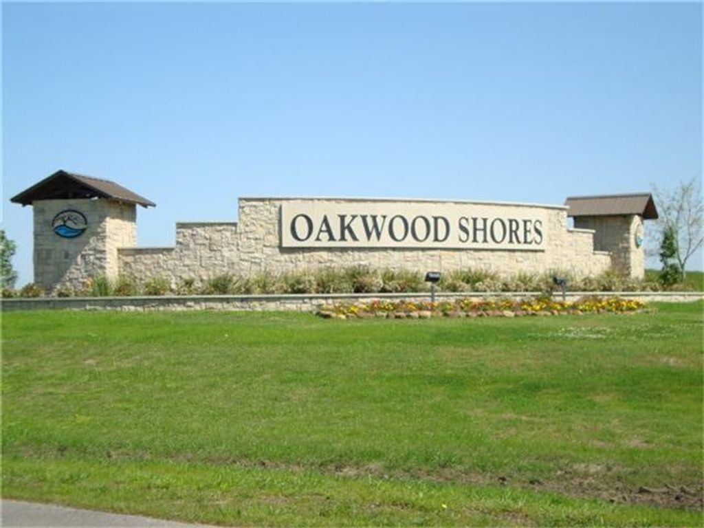 33334 Blue Marlin Drive, Richwood, TX 77515