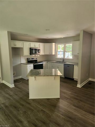 134 Lauten Loop, Madison, NC 27025