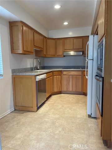 972 E California Boulevard 306, Pasadena, CA 91106