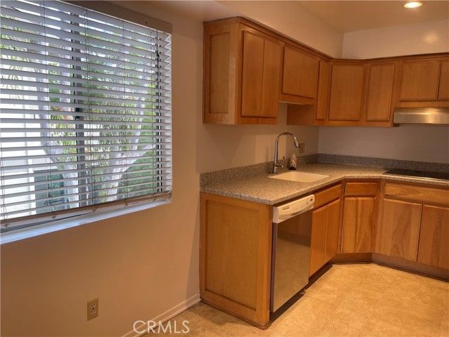 972 E California Boulevard 306, Pasadena, CA 91106