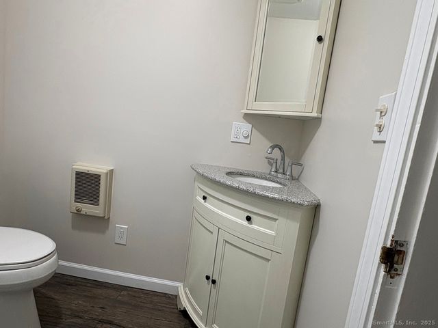 16 Tracy Street, Thomaston, CT 06787