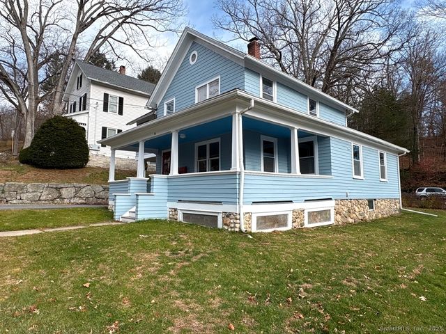 16 Tracy Street, Thomaston, CT 06787