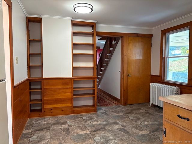 16 Tracy Street, Thomaston, CT 06787