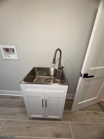 146 Rockaway Rd, Tewksbury Twp., NJ 08833