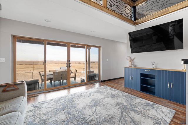 24153 DEWEY LN, Rapid City, SD 57744