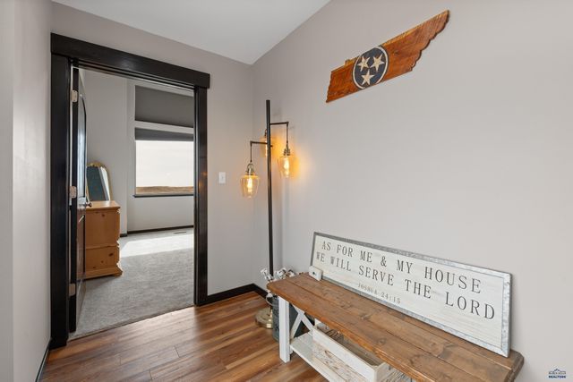 24153 DEWEY LN, Rapid City, SD 57744