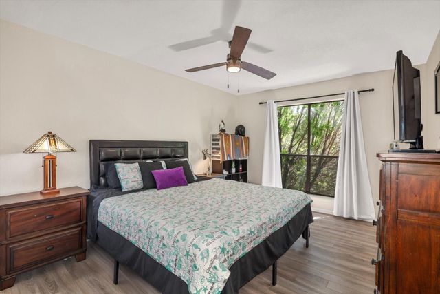 3220 69th Street B8, Galveston, TX 77551
