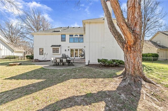 12332 High Drive, Leawood, KS 66209