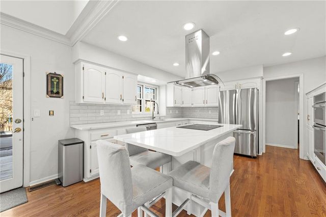 12332 High Drive, Leawood, KS 66209