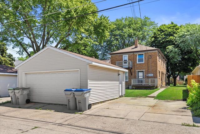 3023 N 79th STREET #3025, Milwaukee, WI 53222