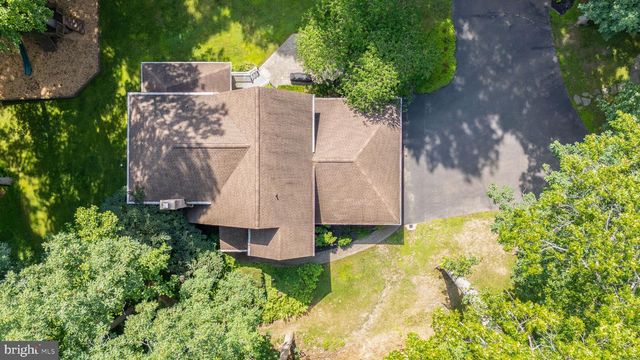 1225 CROWS FOOT RD, Marriottsville, MD 21104