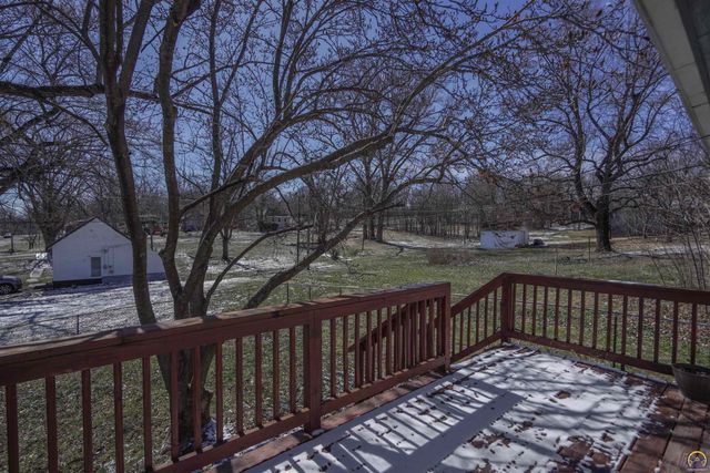 347 E 9th St, Horton, KS 66439