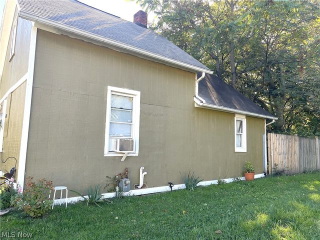4429 Hyde Avenue, Cleveland, OH 44109