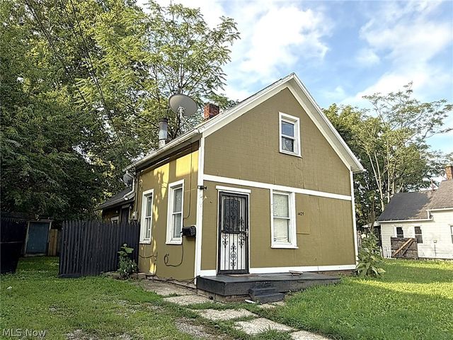4429 Hyde Avenue, Cleveland, OH 44109