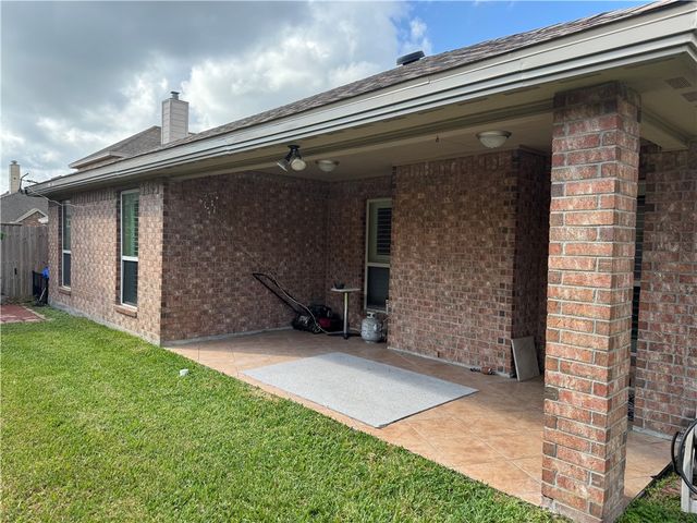 7506 Grenade Ct, Corpus Christi, TX 78414