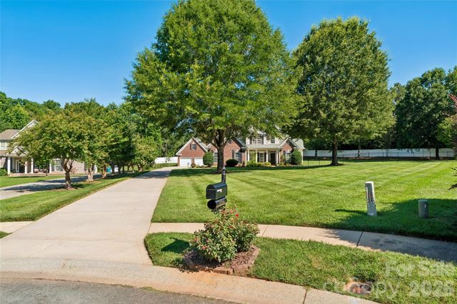 1016 Wesley Downs Road, Wesley Chapel, NC 28110