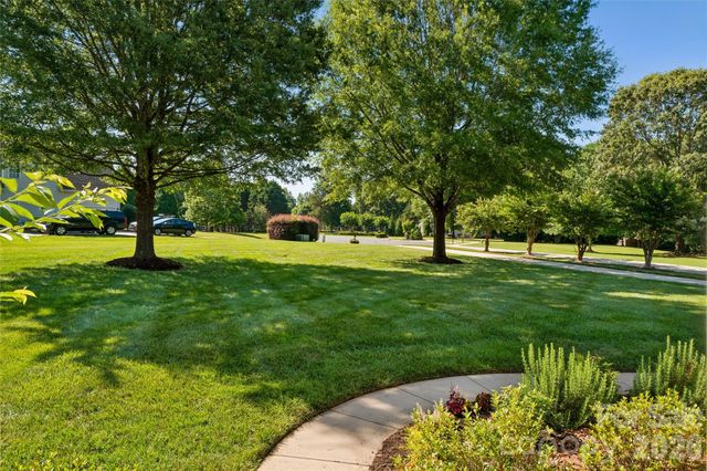 1016 Wesley Downs Road, Wesley Chapel, NC 28110