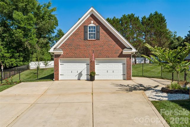1016 Wesley Downs Road, Wesley Chapel, NC 28110