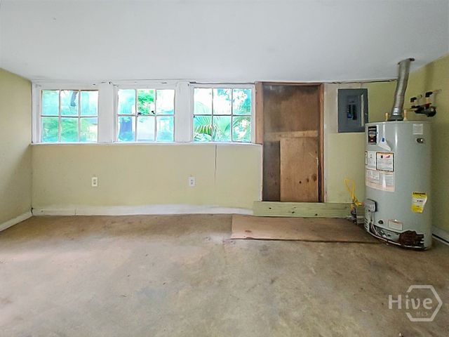 842 E 37th Street, Savannah, GA 31401
