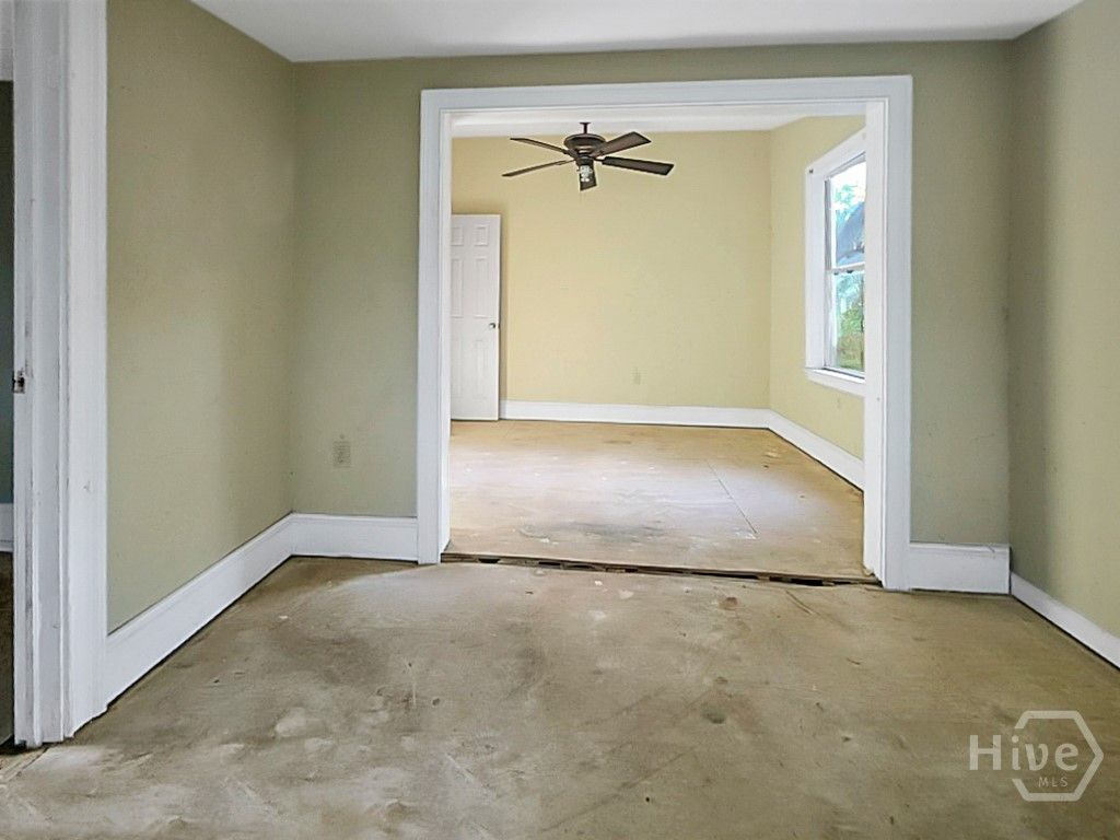 Image 22 of property listing at 842 E 37th Street, Savannah, GA 31401