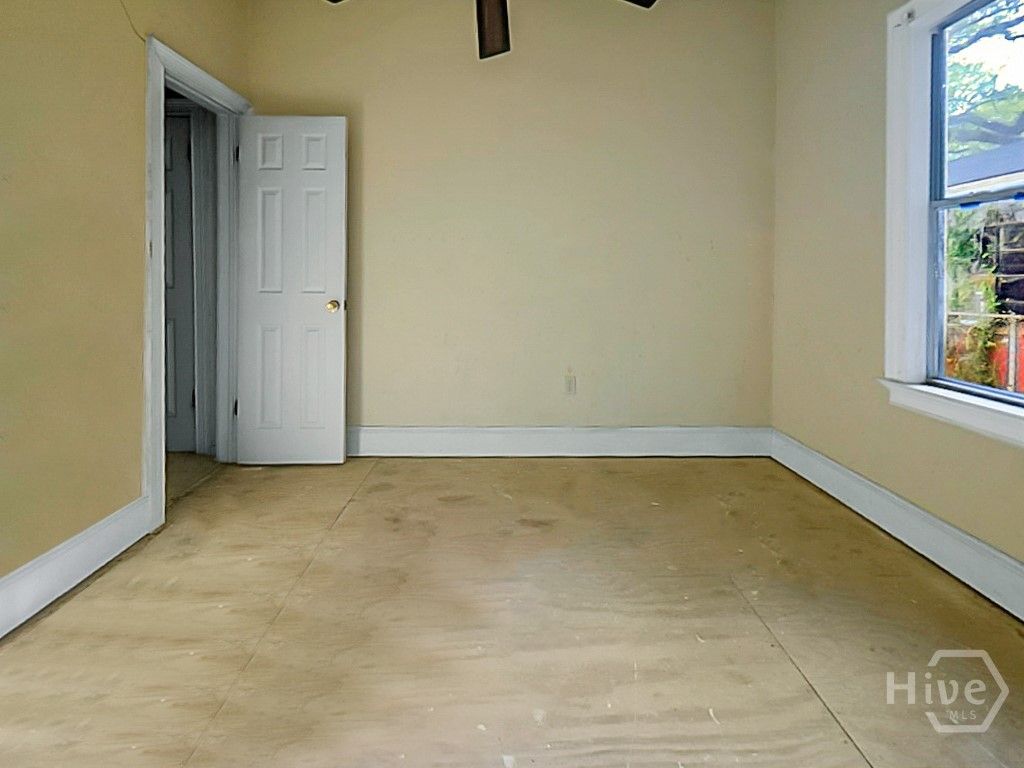Image 25 of property listing at 842 E 37th Street, Savannah, GA 31401