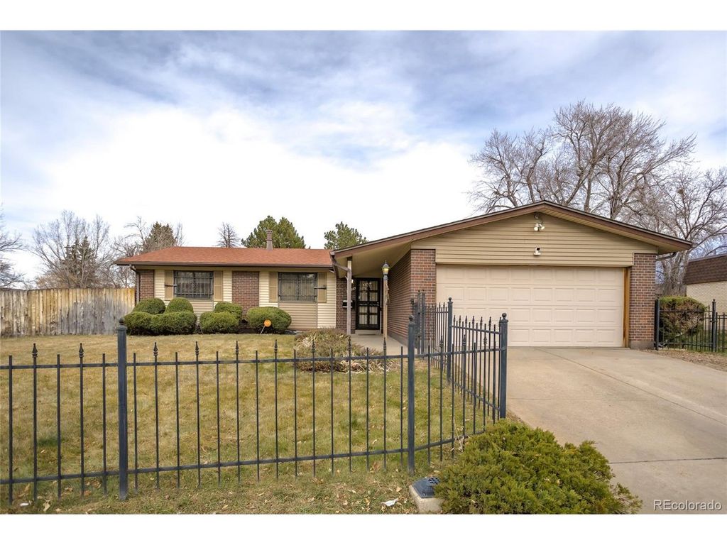 12305 E 54th Avenue Dr, Denver, CO 80239
