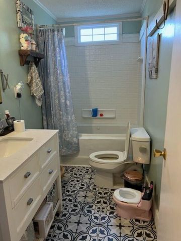 121 Atlantic Avenue, Barnwell, SC 29812