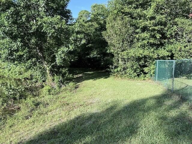 121 Atlantic Avenue, Barnwell, SC 29812