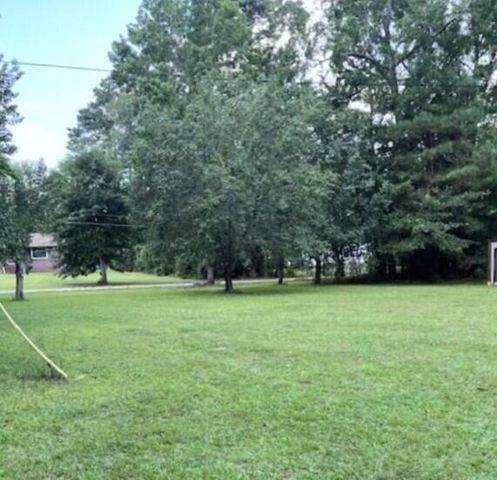 121 Atlantic Avenue, Barnwell, SC 29812