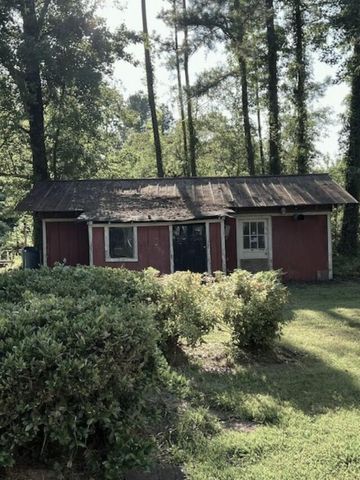 121 Atlantic Avenue, Barnwell, SC 29812