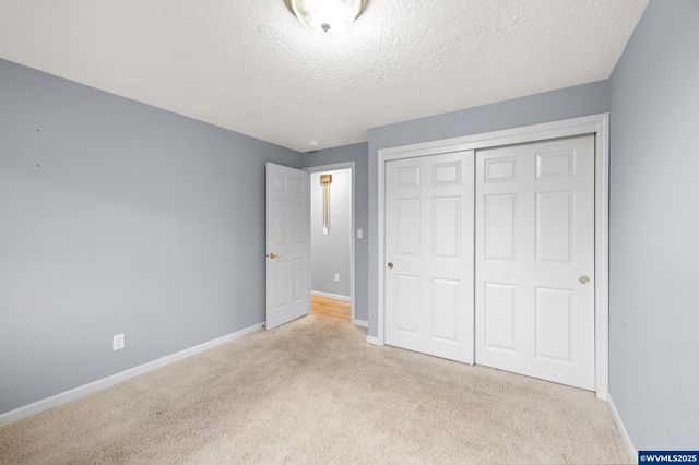 1538 Umpqua Rd, Woodburn, OR 97071