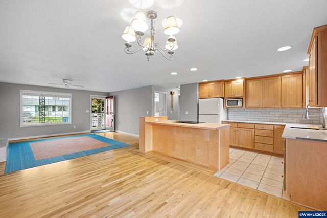 1538 Umpqua Rd, Woodburn, OR 97071