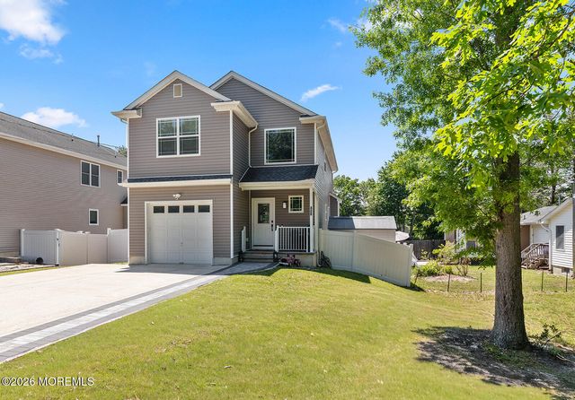 406 Nixon Avenue, Bayville, NJ 08721