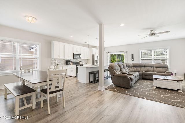 406 Nixon Avenue, Bayville, NJ 08721