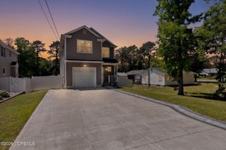 406 Nixon Avenue, Bayville, NJ 08721
